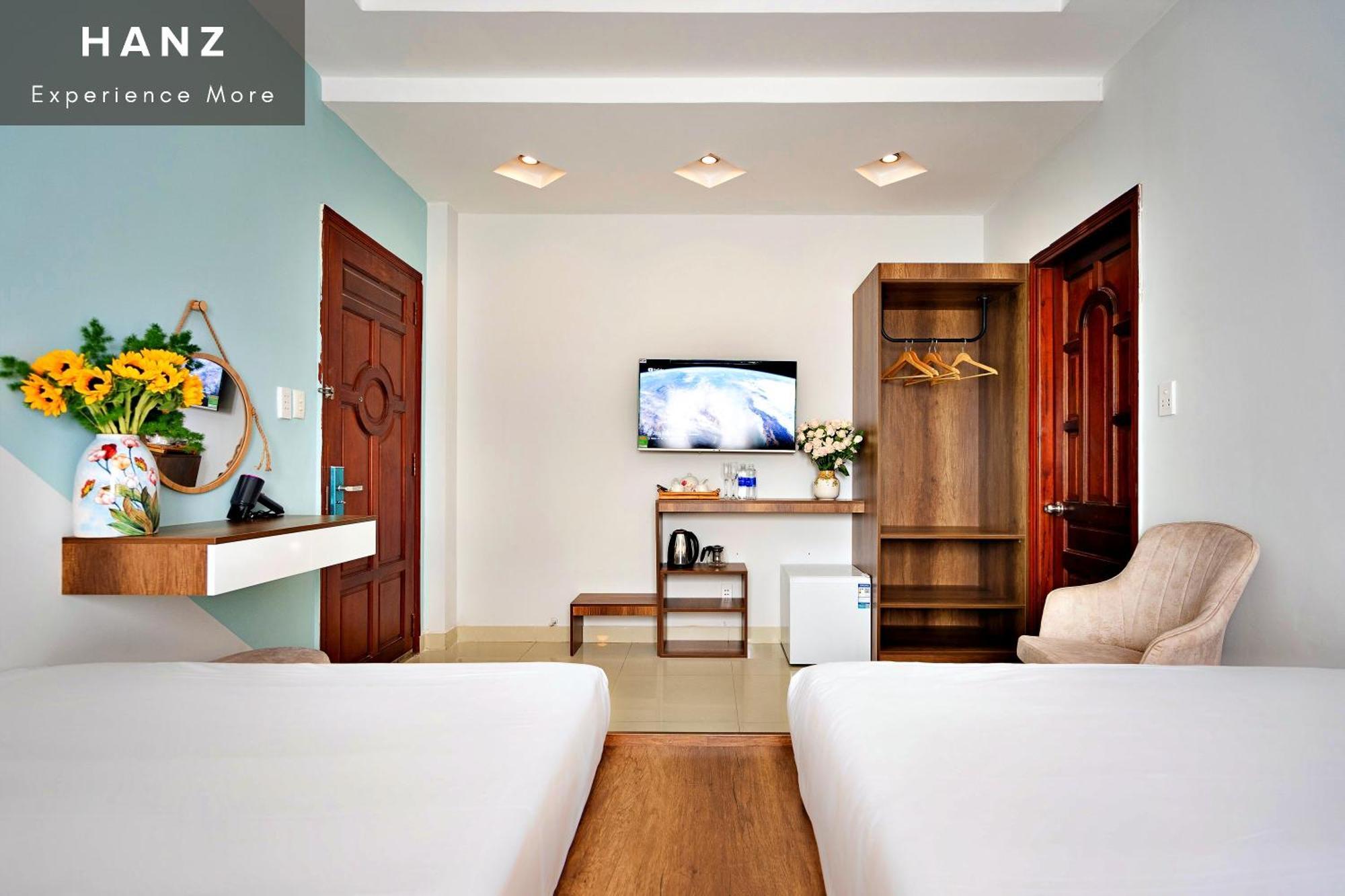 S79 Vivianne Hotel *
