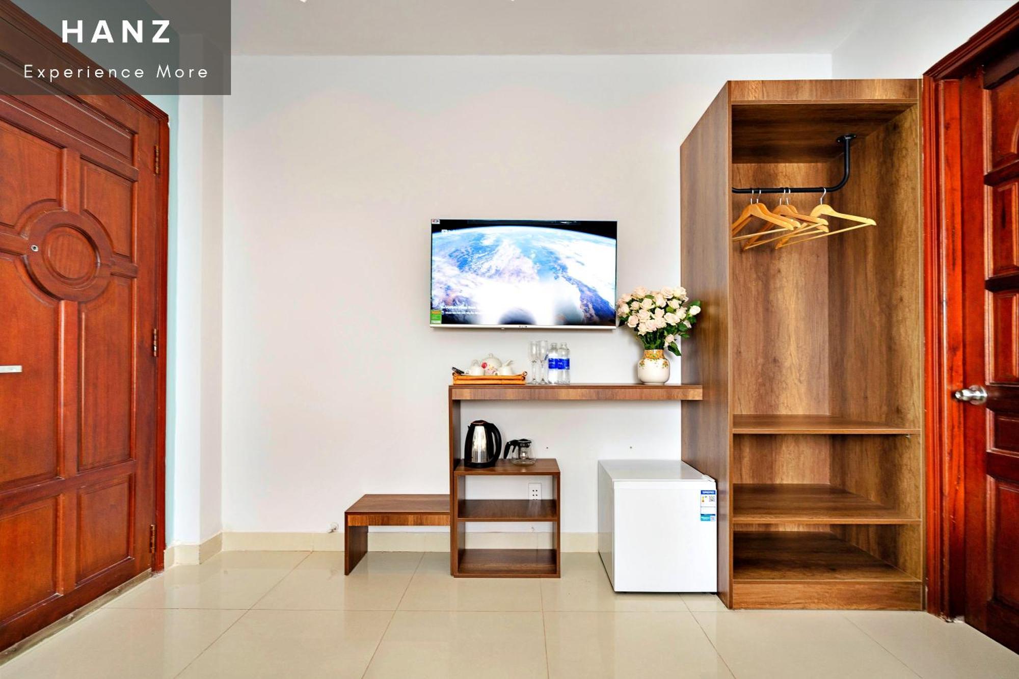 S79 Vivianne Hotel *